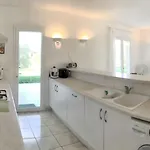 Reposante A Avec Piscine Privee Et Jardin *