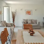 Reposante A Avec Piscine Privee Et Jardin * Solaro