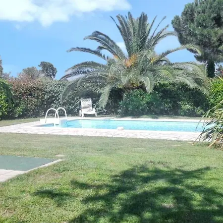 빌라 Reposante A Avec Piscine Privee Et Jardin Solaro