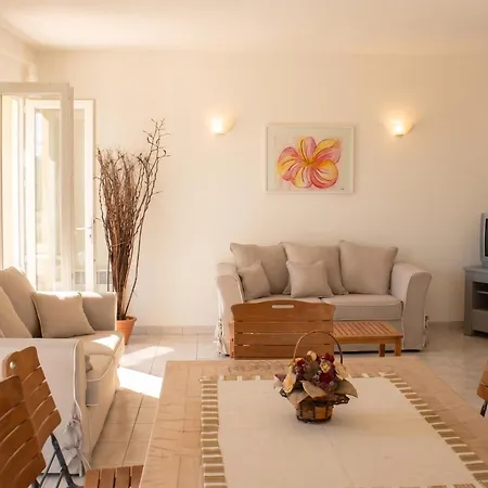 Villa Reposante à Avec Piscine Privée Et Jardin