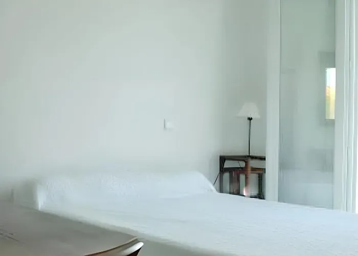 Reposante A Avec Piscine Privee Et Jardin Villa